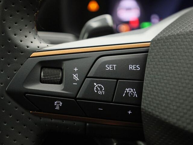 Cupra Leon Sportstourer 1.4e-Hybrid 180kW/245PK VZ DSG · Trekhaak · Camera + Parkeersensoren · Navigatie · Garantie tot april 2027 of 90000km