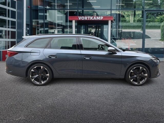 Cupra Leon Sportstourer 1.4 TSI DSG E-HYBRID CAMERA/NAVI/ACC/STOEL-STUURVERW