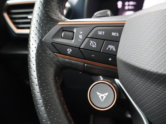 Cupra Leon Sportstourer 1.4 e-Hybrid VZ Business | 245 PK | SoH 89% | LED verlichting | Adaptive cruise control | Navigatiesysteem |