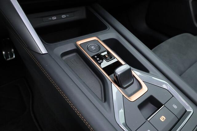 Cupra Leon Sportstourer 1.5 TSI e-Hybrid VZ 272pk | MAT Grijs | Pano | Sennheiser | Adapt. Cruise | Matrix LED | Camera | Keyless |