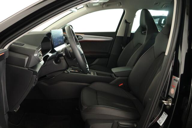 Cupra Leon Sportstourer 1.4 e-Hybrid Essential / LED / Navi / CarPlay / Travelassist / Cam