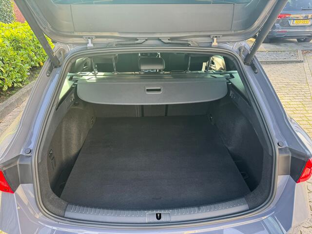 Cupra Leon Sportstourer 1.4 e-Hybrid 245 PK trekhaak, virtual cockpit, navi, memory stoelen