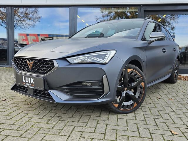 Cupra Leon Sportstourer 1.4 e-Hybrid VZ Copper Edition + PANO DAK + CAMERA + MEMORY + LED