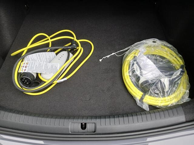 Cupra Leon Sportstourer 1.4 e-Hybrid + 19 inch + Graphene Grey!!