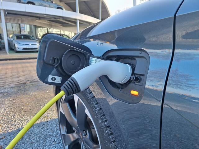 Cupra Leon Sportstourer 1.4 e-Hybrid DSG Business (Trekhaak,360 Camera)