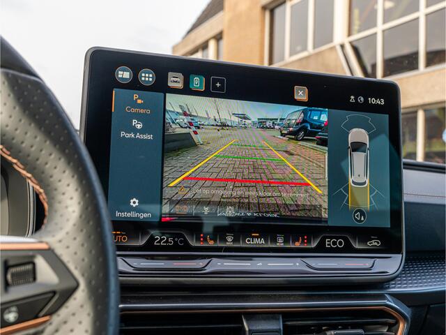 Cupra Leon Sportstourer 1.5 TSI e-Hybrid Business KUIPSTOELEN SPORTSTUUR CAMERA STOELVERW ELEK STOEL