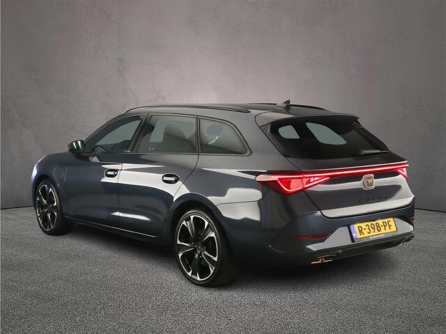 Cupra Leon Sportstourer Business 1.4 TSI eHybrid 245pk DSG Automaat Adaptive cruise control, Achteruitrijcamera, Navigatie, Stuurwiel verwarmd, LED koplampen