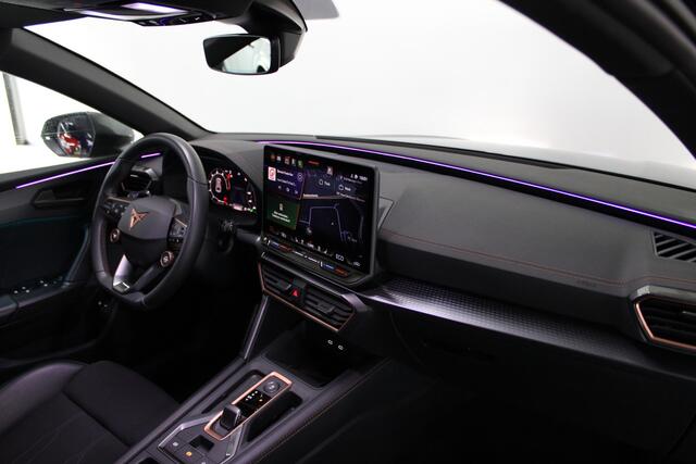 Cupra Leon Sportstourer 1.5 TSI e-Hybrid Business PHEV / Stoel + Stuurverwarming / Elektr. Klep / 18" LMV / Camera / Navi /