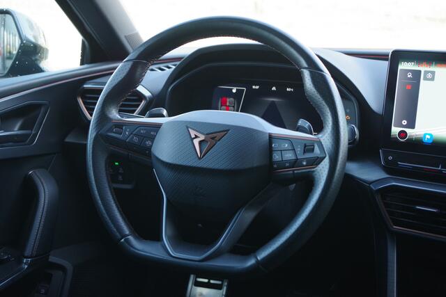 Cupra Leon Sportstourer 1.4 e-Hybrid 204 PK BNS, Kuipstoelen, Winterpakket, Memory, Camera, Carplay