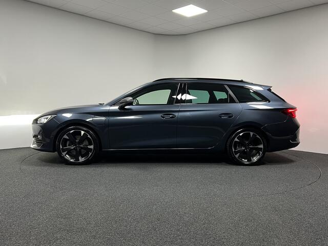 Cupra Leon Sportstourer 1.4 e-Hybrid Black Edition | NAVI | TREKHAAK | KEYLESS | ACC | STOEL-/STUURVERWARMING |