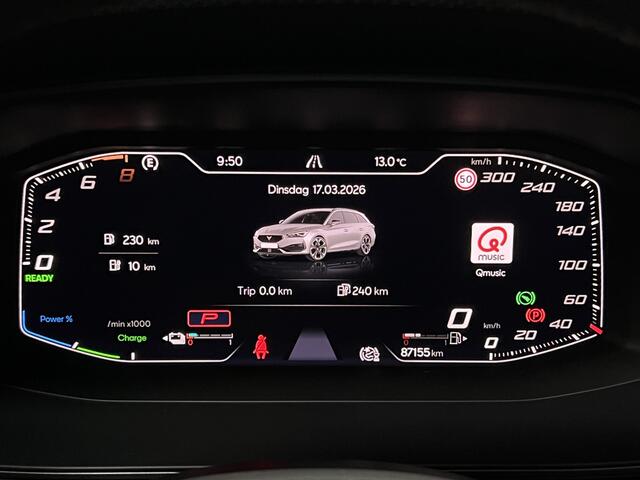 Cupra Leon Sportstourer 1.4 e-Hybrid Black Edition | NAVI | TREKHAAK | KEYLESS | ACC | STOEL-/STUURVERWARMING |