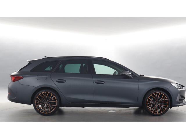 Cupra Leon Sportstourer 1.4 TSI eHybrid 245pk PHEV VZ CUP / Panoramadak / Carbon kuipstoelen / S-Stuur