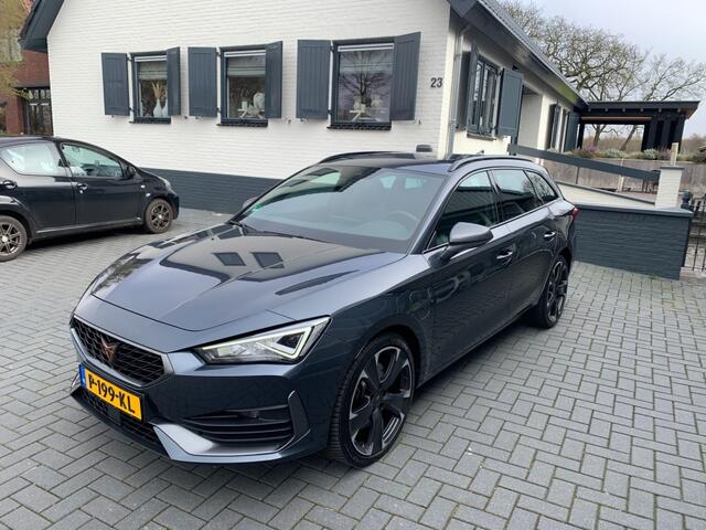 Cupra Leon Sportstourer 1.4 Plug inn E-Hybrid VZ Business, Lane assist, cruise control, carplay, all-in prijs incl apk en afleverbeurt!