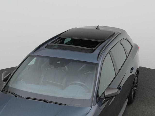 Cupra Leon Sportstourer 1.4 e-Hybrid 245 pk VZ | Panoramadak | Lederen Sabelt kuipstoelen | Adaptief sportonderstel | Achteruitrijcamera | Stuur-/stoelverwarming