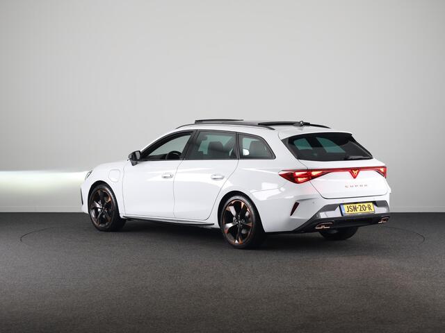 Cupra Leon Sportstourer 1.5 TSI e-Hybrid Business 204PK | Panoramadak | Sennheiser | 19 Inch | Achteruitrijcamera |