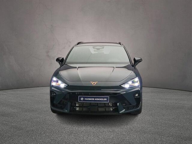 Cupra Leon Sportstourer Business 1.5 TSI eHybrid 204pk DSG Automaat Panoramadak, Sennheiser audio, Adaptive cruise control, Achteruitrijcamera, Elektrische achterklep