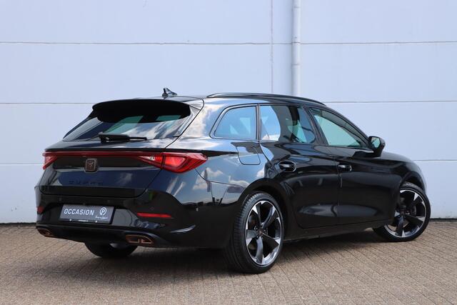 Cupra Leon Sportstourer 1.4 eHybrid 204pk DSG6 | Stoel- en Stuurverwarming | Camera | Keyless