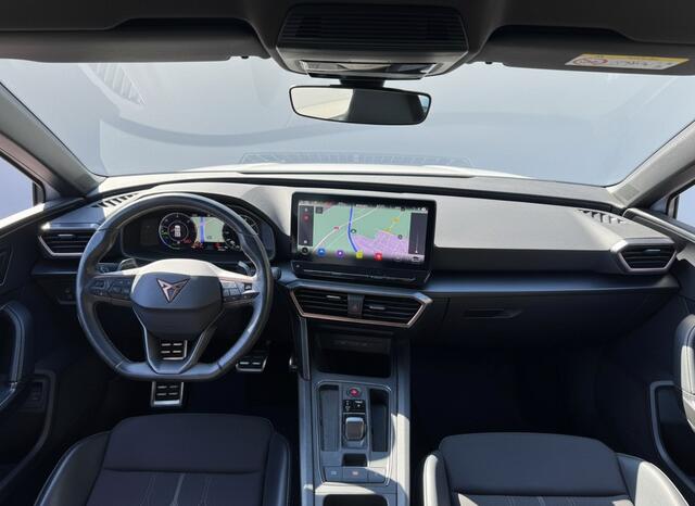 Cupra Leon Sportstourer e-Hybrid PHEV 245PK DSG SPORT TREKHAAK/CARPLAY/CAMERA/NAVI