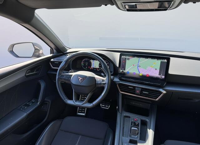 Cupra Leon Sportstourer e-Hybrid PHEV 245PK DSG SPORT TREKHAAK/CARPLAY/CAMERA/NAVI