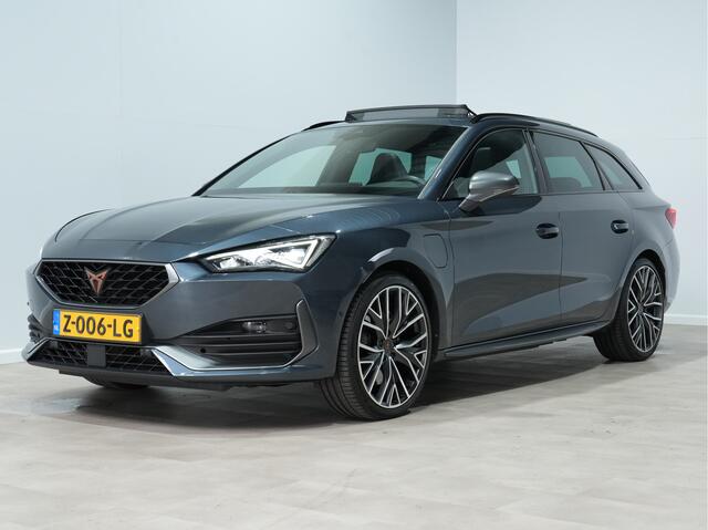 Cupra Leon Sportstourer 1.4 TSI eHybrid PHEV VZ Performance Limited | Panorama | Camera | 19"Lm | Kuipstoelen 263