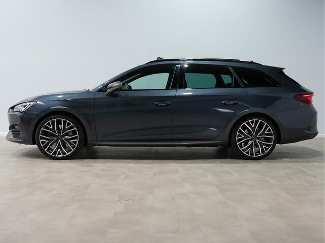 Cupra Leon Sportstourer 1.4 TSI eHybrid PHEV VZ Performance Limited | Panorama | Camera | 19"Lm | Kuipstoelen 263