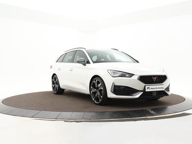 Cupra Leon Sportstourer 1.4 e-Hybrid 245pk DSG VZ Business · SOH 95% · Stuur- & Stoelverwarming · Keyless · Sfeerverlichting · Cruise Control · 19"Velgen ·