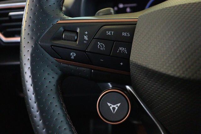 Cupra Leon Sportstourer 1.4 e-Hybrid VZ Business | NAVI / APPCONNECT | CAMERA + PDC | STUUR / STOELVER | LANE-ASSIST | LMV |