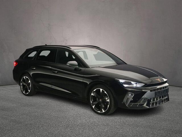 Cupra Leon Sportstourer Business 1.5 TSI eHybrid 204pk DSG Automaat Trekhaak, Adaptive cruise control, Elektrische achterklep, Achteruitrijcamera, Stuurwiel verwarmd