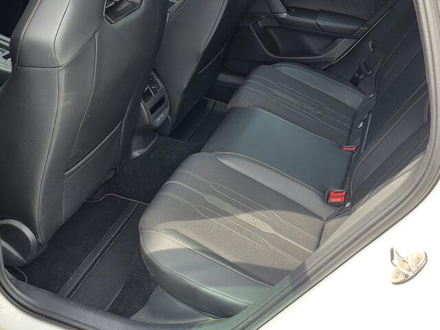 Cupra Leon Sportstourer 1.4 e-Hybrid VZ Black Edition + MEMORY + CAMERA + TREKHAAK + KEYLESS