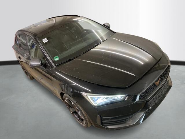 Cupra Leon Sportstourer 1.4 TSI eHybrid 204pk PHEV Adrenaline / Trekhaak / Adaptieve Dempers / Camera / Navigatie