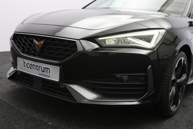Cupra Leon Sportstourer 1.4 e-Hybrid 204 PK Business PHEV, Camera, Winterpakket, Adap. Cruise Control