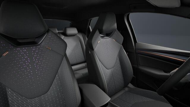 Cupra Raval Performance First Edition 56 kWh 211PK l Top View Camera l Smart Key l Edge Pack
