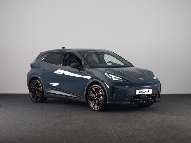 Cupra Raval Performance First Edition 56 kWh 211PK| Sennheiser | Matrix Koplampen | Navigatie | 19 Inch LM | Smartlight Sfeerverlichting | Adaptieve Cruise Control |