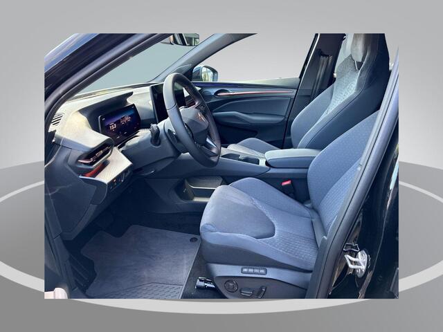 Cupra Raval Performance First Edition 56 kWh 211PK l Sennheiser Audio l Top View Camera l 19" Copper velgen