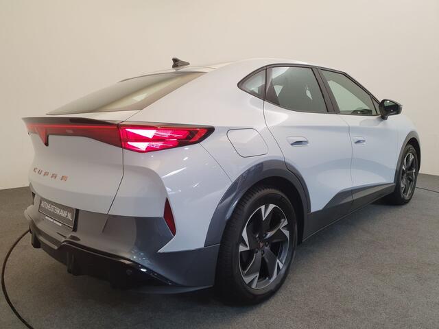 Cupra Tavascan 82 kWh 286pk Camera, ACC, Winterpakket