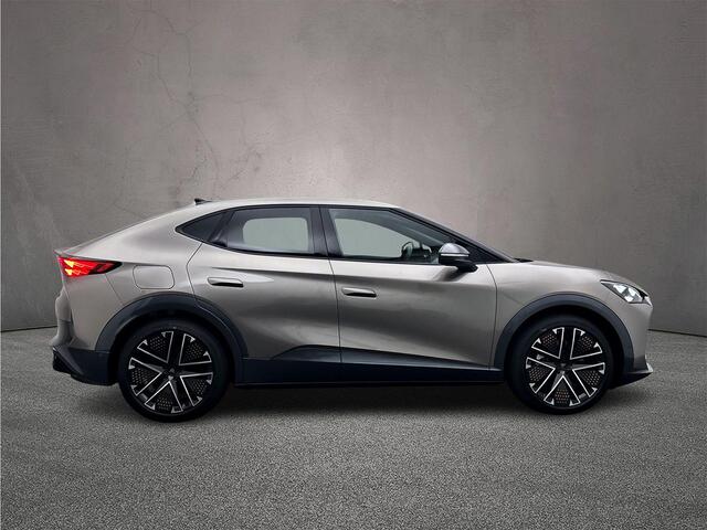 Cupra Tavascan VZ Extreme 340pk Automaat Panoramadak, Lederen bekleding, Sennheiser audio, Adaptive cruise control, Achteruitrijcamera, LED matrix koplampen, Elektrische achterklep