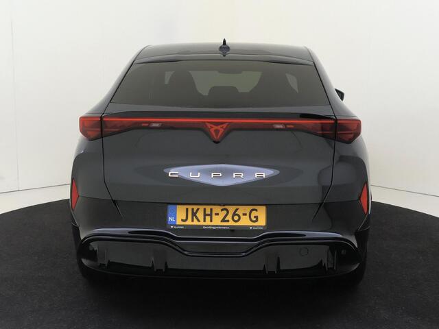 Cupra Tavascan Business 82 kWh | Achteruitrijcamera | Navigatie | Adapt. Cruise Control | Dodehoek sensor | Stoelverwarming | Carplay