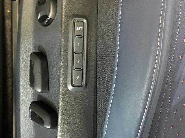 Cupra Tavascan Adrenaline 82 kWh 286pk Head-up display | Lichtmetalen velgen 21" | Panoramadak