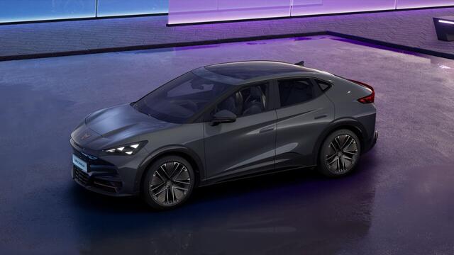 Cupra Tavascan 77kWh Elektromotor 340 1AT VZ Extreme | Digitaal instrumentenpaneel (Virtual Cockpit) | Head-up Display met 'Augmented Reality' | Multifunctioneel verwarmbaar stuurwiel met start- & CUPRA-knop