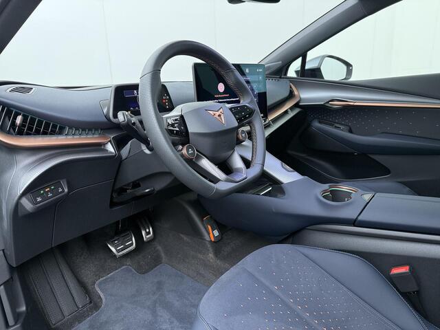 Cupra Tavascan Adrenaline 82 kWh Panoramadak, Head up display, Winterpack, 21 inch Katla Copper velgen