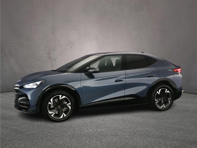 Cupra Tavascan Business 286pk Automaat Warmtepomp, Adaptive cruise control, Achteruitrijcamera, Elektrische achterklep, LED koplampen, Navigatie, Stuurwiel verwarmd