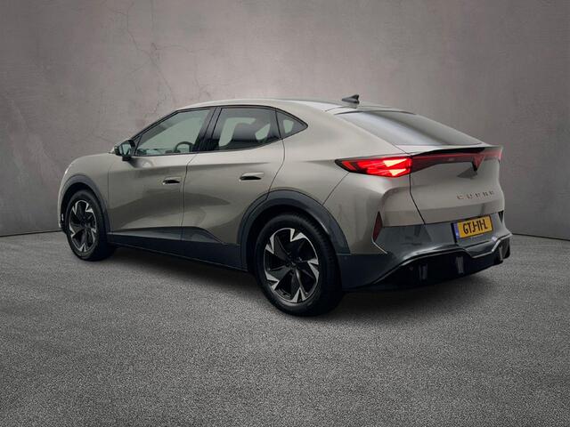 Cupra Tavascan Business 286pk Automaat Adaptive cruise control, Navigatie, Achteruitrijcamera, Elektrische achterklep, App connect, Parkeersensoren, LED matrix koplampen