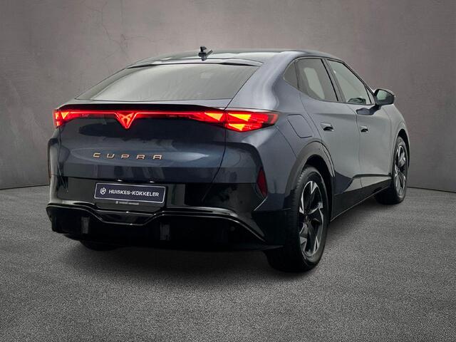 Cupra Tavascan Adrenaline 286pk Automaat Warmtepomp, Adaptive cruise control, Verwarmde voorruit, Achteruitrijcamera, LED koplampen, Navigatie, Stoelverwarming