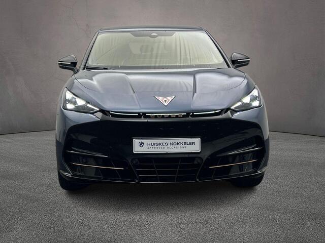 Cupra Tavascan Adrenaline 286pk Automaat Warmtepomp, Adaptive cruise control, Verwarmde voorruit, Achteruitrijcamera, LED koplampen, Navigatie, Stoelverwarming