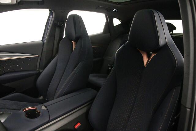 Cupra Tavascan VZ Adrenaline 340pk Automaat Warmtepomp, Adaptive cruise control, Panoramadak, 360 camera, Navigatie, Sennheiser audio, Achteruitrijcamera, LED matrix koplampen