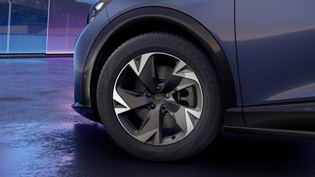 Cupra Tavascan 77kWh Elektromotor 286 1AT Business | Achteruitrijcamera | Digitaal instrumentenpaneel (Virtual Cockpit) | Multifunctioneel verwarmbaar stuurwiel met start- & CUPRA-knop