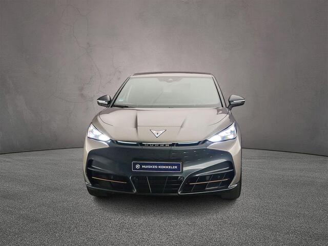 Cupra Tavascan Adrenaline 286pk Automaat Adaptive cruise control, 360 camera, Navigatie, Sennheiser audio, Achteruitrijcamera, LED koplampen, Elektrische achterklep