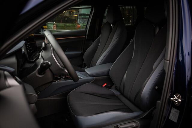 Cupra Terramar 1.5 eTSI Business , Adap. cruise, Carplay, Stuur/stoelverwarming,