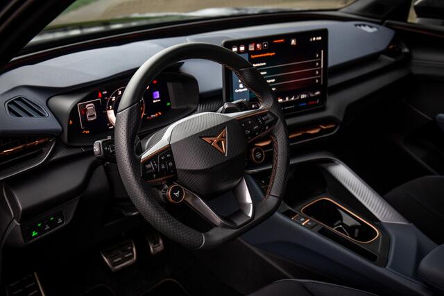 Cupra Terramar 1.5 eTSI Business , Adap. cruise, Carplay, Stuur/stoelverwarming,