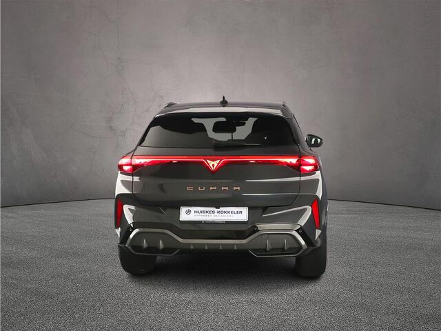 Cupra Terramar Business 1.5 eTSI 150pk DSG Automaat Adaptive cruise control, Elektrische achterklep, 360 camera, Achteruitrijcamera, LED matrix koplampen, Navigatie